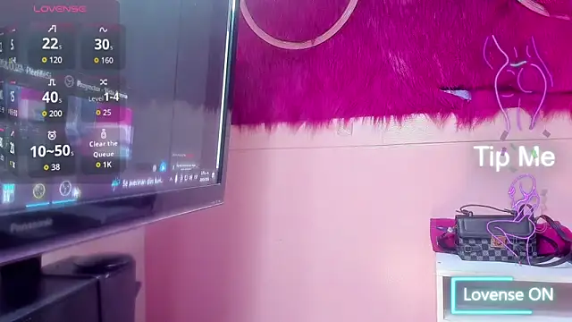 Karlaa Hernandez  online show from 20, 3, 2026