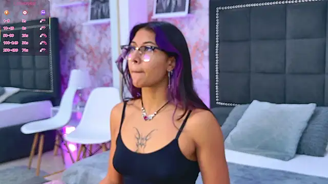 Raven Gloomy online show from 2, 5, 2026