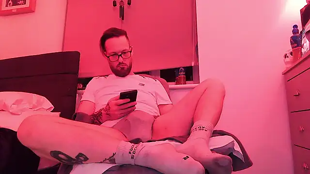 Masterjayb80 online show from 3, 3, 2026