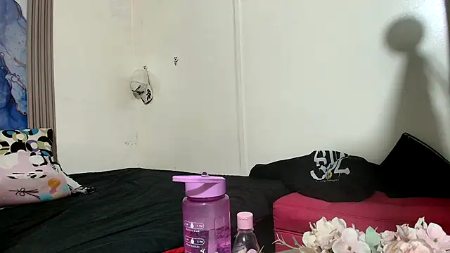 raven robin  online show from 1, 5, 2026