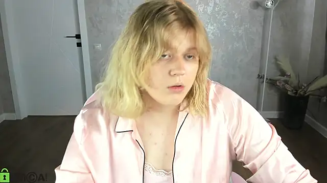 luna c0ra online show from 6, 5, 2026