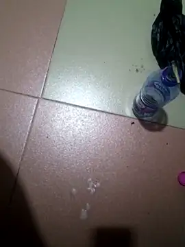 Snapshot of TICKDICK320 chatting on 9, 4, 2026 TICKDICK320 online show from 9, 4, 2026