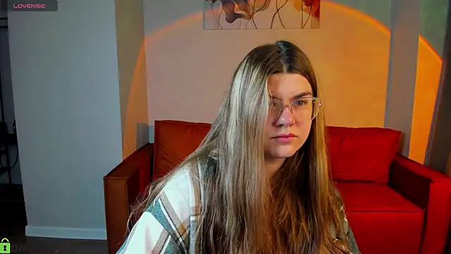 Snapshot of zoe_j0y chatting on 10, 3, 2026 zoe j0y online show from 10, 3, 2026