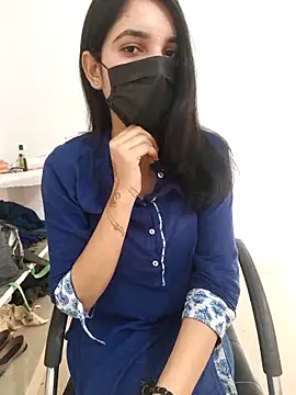 tanzum khan3202 online show from 18, 3, 2026