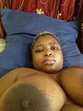 Snapshot of SweetDarkBrownie chatting on 12, 3, 2026 SweetDarkBrownie online show from 12, 3, 2026