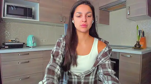 Snapshot of AngelGabe chatting on 27, 2, 2026 AngelGabe online show from 27, 2, 2026