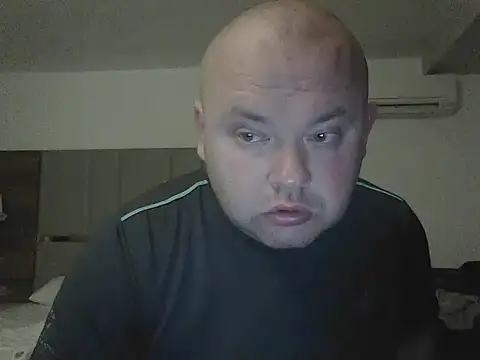 Snapshot of Rob1874 chatting on 5, 3, 2026 Rob1874 online show from 5, 3, 2026