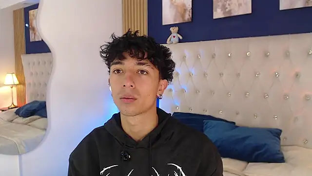 Aiden Rivers  online show from 28, 7, 2026