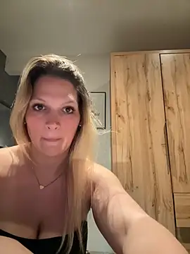 MiaSommer online show from 6, 5, 2026