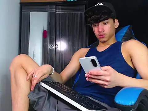 Lyam Russo online show from 26, 2, 2026