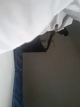 iwantolderwmn online show from 7, 3, 2026