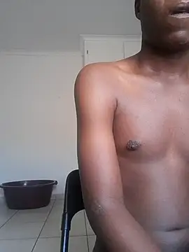 iwantolderwmn online show from 10, 3, 2026