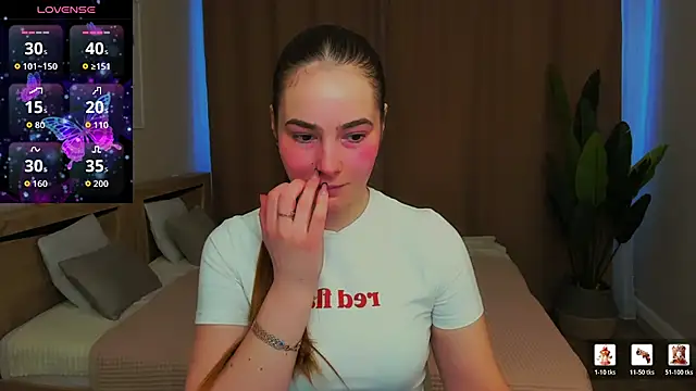 Maddy Wood  online show from 4, 3, 2026