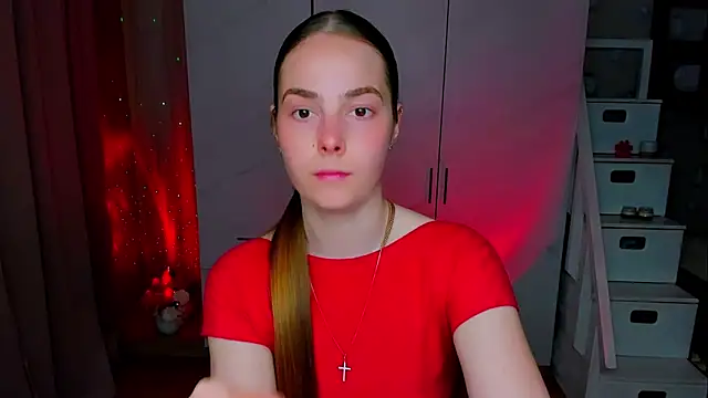 Snapshot of Maddy_Wood_ chatting on 24, 5, 2026 Maddy Wood online show from 24, 5, 2026