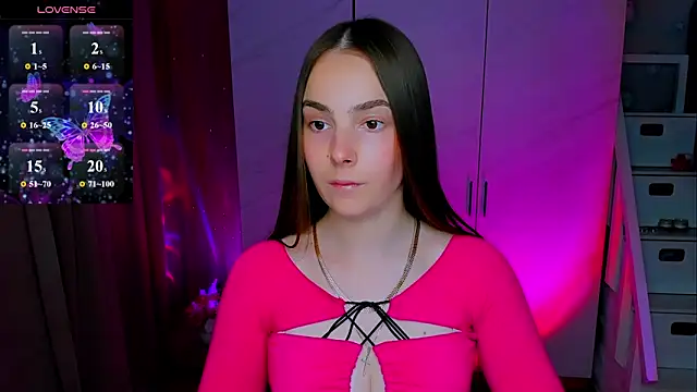 Snapshot of Maddy_Wood_ chatting on 11, 6, 2026 Maddy Wood online show from 11, 6, 2026