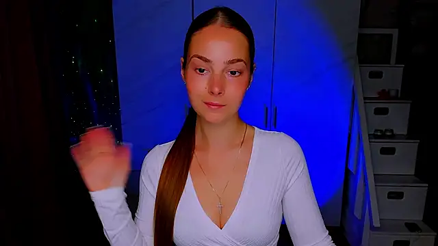 Snapshot of Maddy_Wood_ chatting on 20, 7, 2026 Maddy Wood online show from 20, 7, 2026