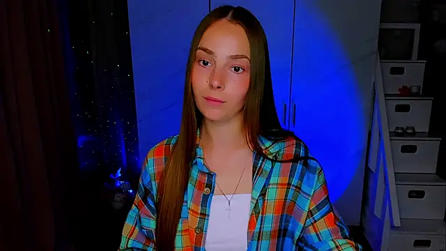 Snapshot of Maddy_Wood_ chatting on 26, 7, 2026 Maddy Wood online show from 26, 7, 2026