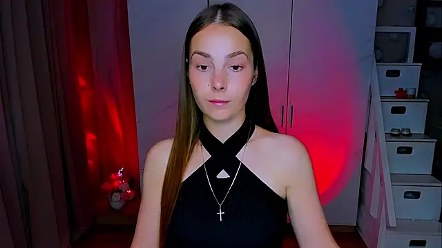 Snapshot of Maddy_Wood_ chatting on 28, 7, 2026 Maddy Wood online show from 28, 7, 2026