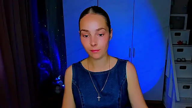 Snapshot of Maddy_Wood_ chatting on 31, 7, 2026 Maddy Wood online show from 31, 7, 2026