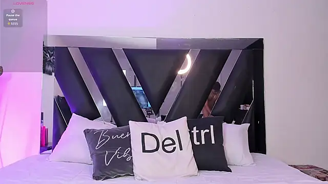 Snapshot of Mia_Iron chatting on 21, 3, 2026 Mia Iron online show from 21, 3, 2026