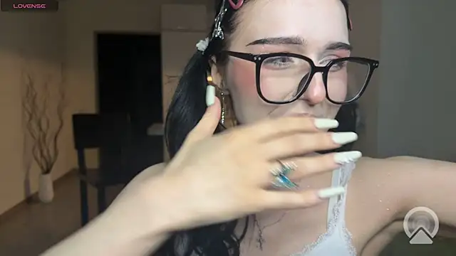alicelanei online show from 23, 4, 2026