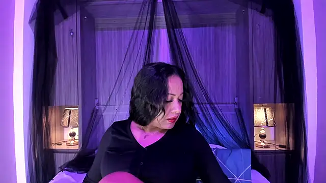 AllieBennet online show from 24, 6, 2026