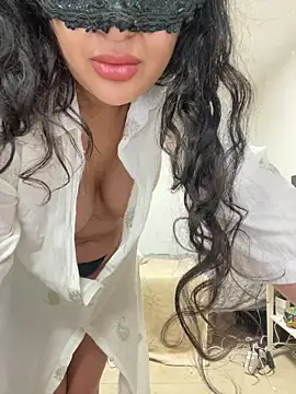 katy nour online show from 22, 4, 2026