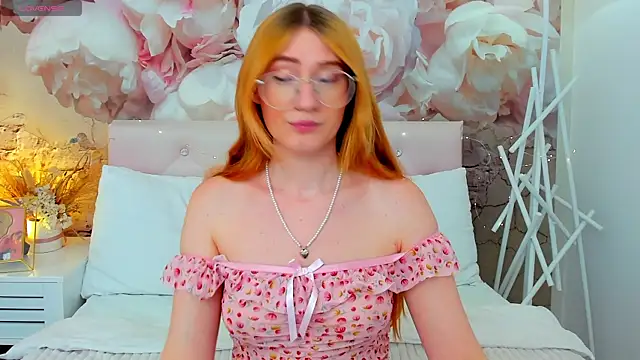 Snapshot of TinaHarp chatting on 6, 8, 2026 TinaHarp online show from 6, 8, 2026