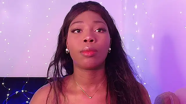 Lunaruiz online show from 5, 3, 2026