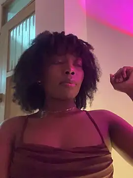 Lunaruiz online show from 22, 3, 2026