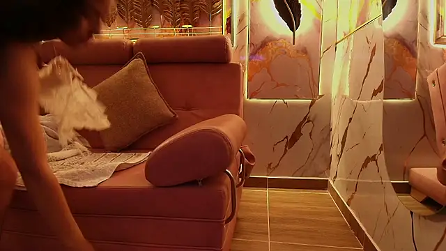 SilkNyx online show from 19, 2, 2026