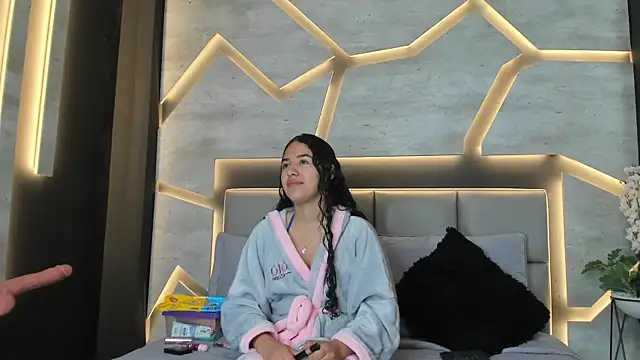 SilkNyx online show from 20, 2, 2026