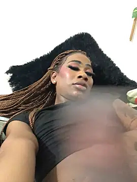 Snapshot of Sheinny_brown1 chatting on 2, 7, 2026 Sheinny brown1 online show from 2, 7, 2026