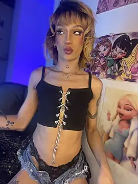 Snapshot of celeste_hell_ chatting on 10, 7, 2026 celeste hell online show from 10, 7, 2026