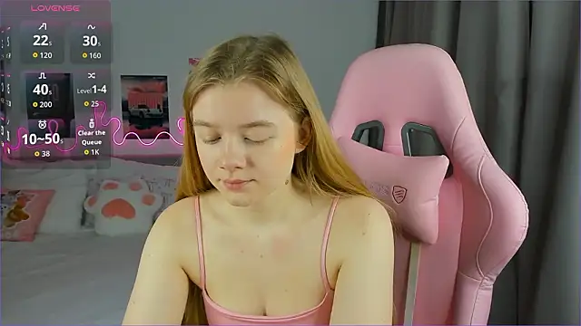 EvaRaee online show from 5, 3, 2026