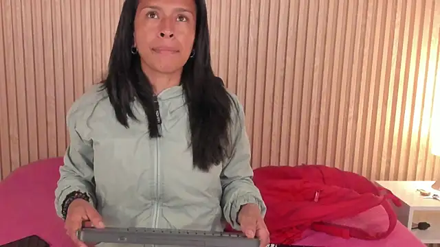 samantha duart3 online show from 23, 7, 2026