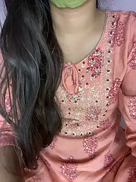 Snapshot of roshni_malhotra chatting on 27, 3, 2026 roshni malhotra online show from 27, 3, 2026