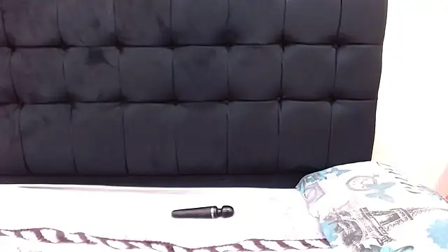 OnionBooty3573 online show from 27, 6, 2026