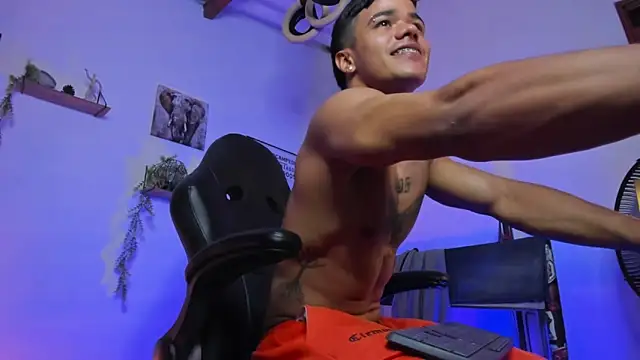 Rob zaens33 online show from 8, 3, 2026