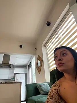 Lummii  online show from 15, 7, 2026