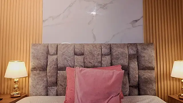 lady dark  online show from 13, 3, 2026