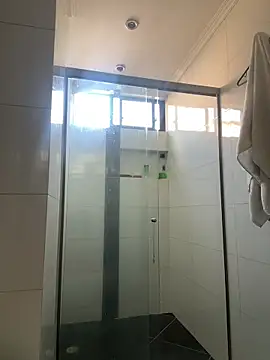 noa blue online show from 16, 3, 2026