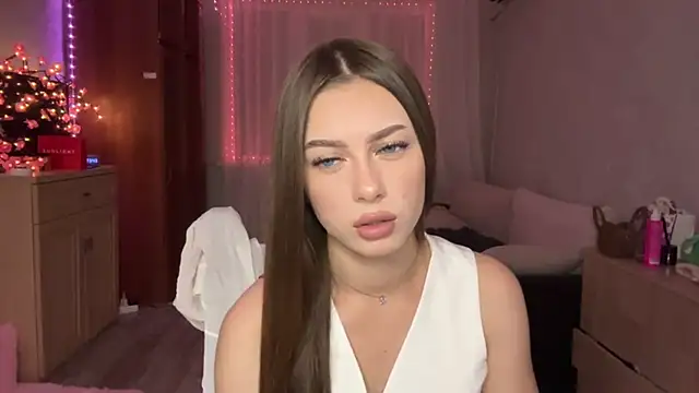 Snapshot of StephaniCute chatting on 5, 8, 2026 StephaniCute online show from 5, 8, 2026