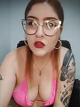 Snapshot of roouse_moon chatting on 20, 3, 2026 roouse moon online show from 20, 3, 2026