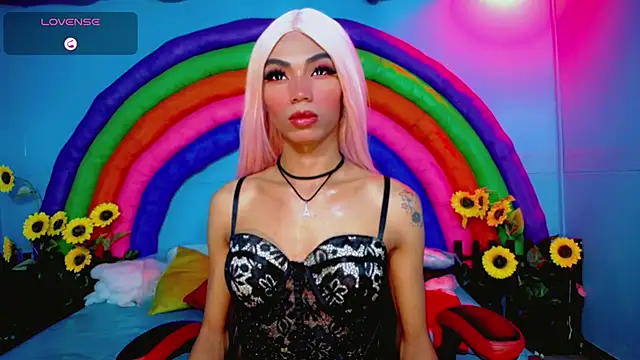 Snapshot of suzume_Mendez chatting on 9, 7, 2026 suzume Mendez online show from 9, 7, 2026