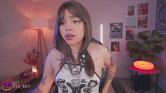 violette clerk1  online show from 17, 5, 2026