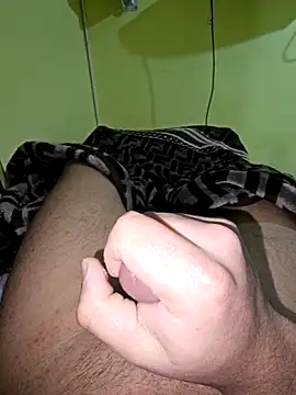 Snapshot of medelelel chatting on 4, 3, 2026 medelelel online show from 4, 3, 2026