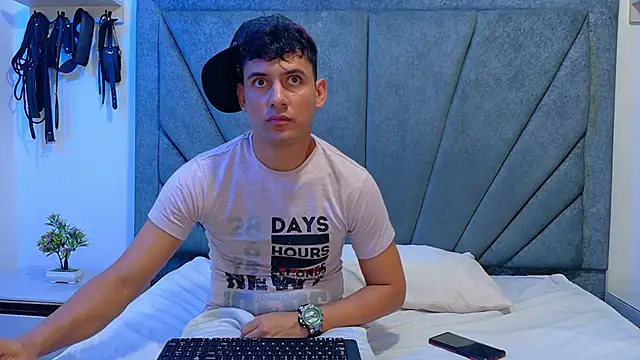 Snapshot of STEVEN_OS chatting on 6, 3, 2026 STEVEN OS online show from 6, 3, 2026