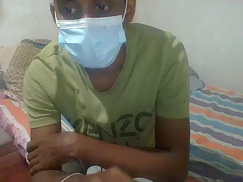 Snapshot of kalumax99 chatting on 4, 4, 2026 kalumax99 online show from 4, 4, 2026