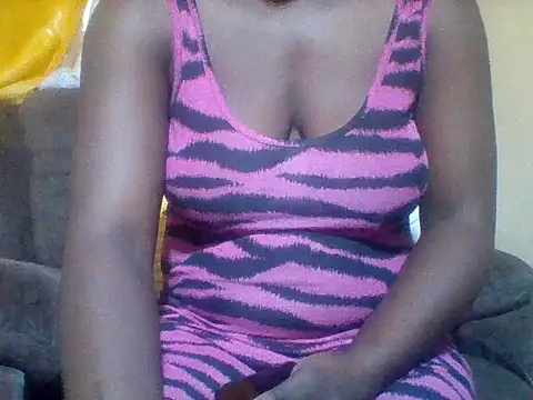 Snapshot of zee66658 chatting on 23, 3, 2026 zee66658 online show from 23, 3, 2026